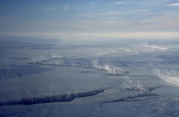 NASA's tweet photo. Vigorous mixing in the air above large cracks in Arctic sea ice stirs up mercury concern http://t.co/1ikJ3eRI9J http://t.co/q7OIMwdzpL