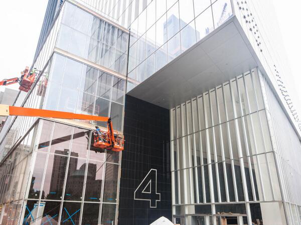 <a href="/FourWTC/">4 World Trade Center</a>