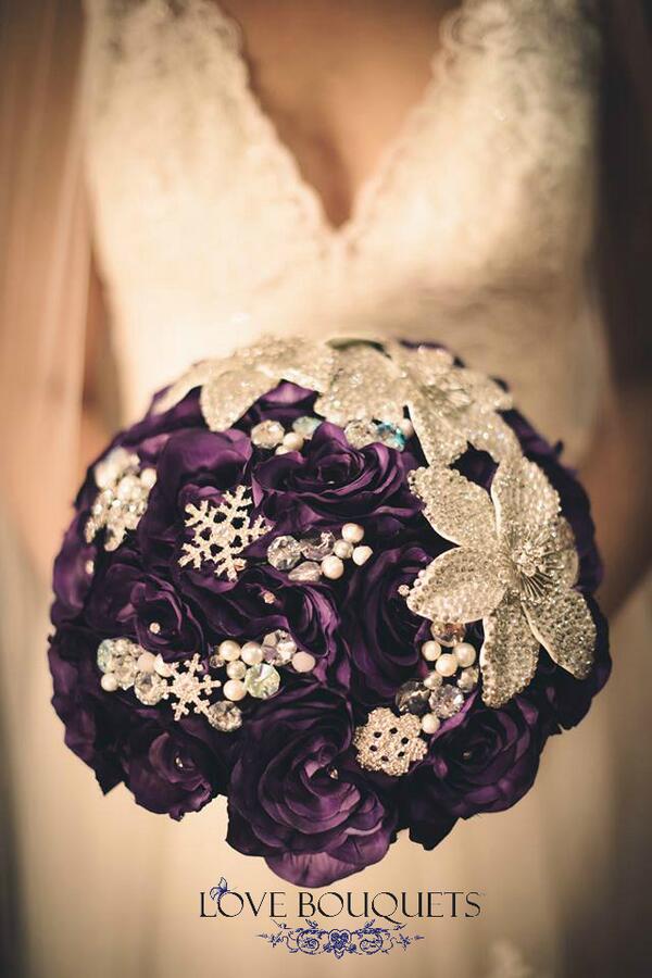 lovebouquets's tweet photo. #weddinghour need a bouquet on a budget? our Dazzle range starts at £100!! award winning bouquets that last forever x http://t.co/OOyEtos4bn