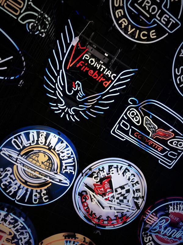 DrivenEXP's tweet image. Light it up! #DrivenEXP #BarrettJackson