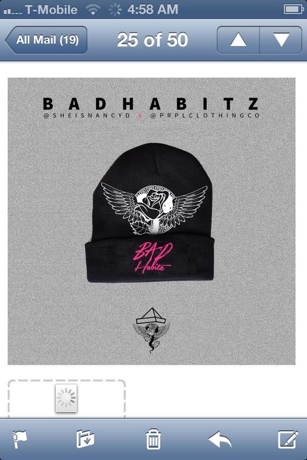 SheIsNancyD's tweet photo. Free Beanies!!!! First 10 sells!! http://t.co/XQJAfezVtA