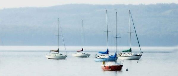 HartmannDesign's tweet image. "One of America's 10 Best Places to Sail", by Sail Magazine thompsonsailcharters.com