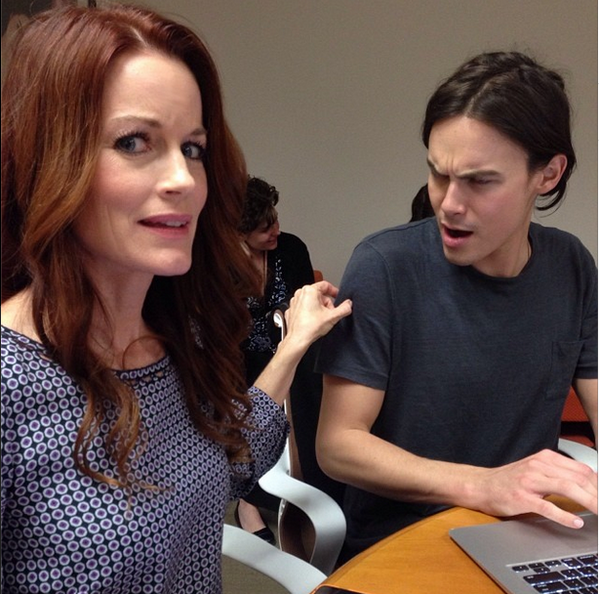 PLLonMax's tweet image. Play nice, @LauraLeighton and @tylerjblackburn! #PrettyLittleLiars #Ravenswood