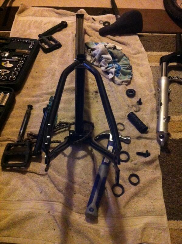 kylepeaker06's tweet photo. Always doin work 😍 #secondbike http://t.co/9xpRDrwM9p