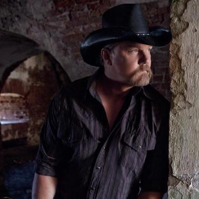 GAfamilyTV's tweet photo. Prayers &amp; support for @TraceAdkins, who has entered rehab for alcohol abuse. Story here: http://t.co/ftlRHZYOqd http://t.co/1IVrhpGquG