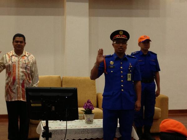 JPAMKuantan's tweet photo. Perhimpunan bulanan 1/2014 http://t.co/G4KgxQBl38
