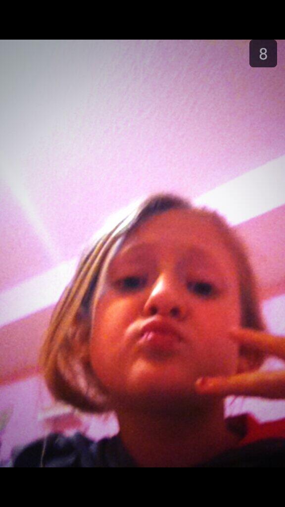 kenwes9's tweet image. The snapchat kam just sent me !!! Hahahahaha #shebasic