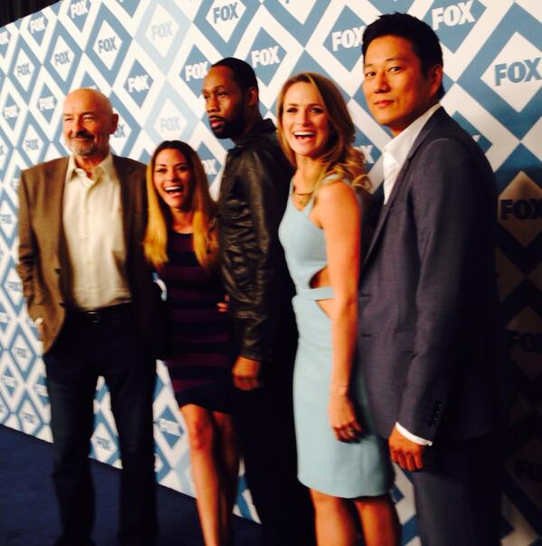 platformprteam's tweet photo. Coming May 20th @FOXTV 's #gangrelated @inbarlavi @TheRealShantel   @RZA @sungkang @OQuinnTerry http://t.co/6zvMtakBun