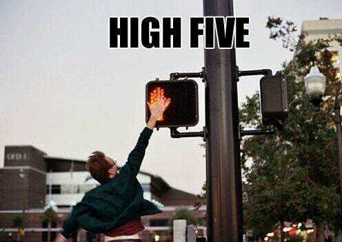 AimFollow's tweet photo. High five! http://t.co/TE4c4FHiCj