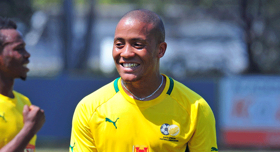 XVRSouthAfrica's tweet photo. #Bollockz Cavin Johnson is talking to @nealcol about Dino Ndlovu joining SuperSport United http://t.co/CEe1ytnOiV