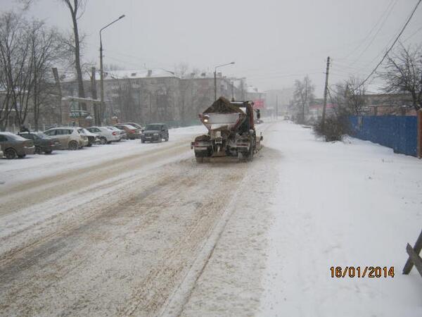 dh_nmosk's tweet image. @GruzdevVIadimir  @gerzdev 16 января обработка улично-дорожной сети пескосоляной смесью  с плугом ул Пашанина.