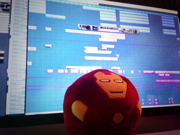 RamesesB's tweet photo. Producing for 4 days straight, this piece is on the verge of completion http://t.co/ilCLHUrZV8