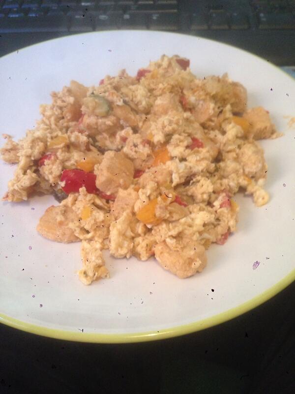 Pre squat breakfast piri piri quorn, roasted veg n eggs #vegetarianmuscle