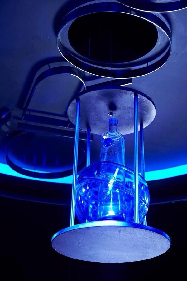 The first time I saw a Ciroc bottle descend from the ceiling... Epic lol @KONG_urban #KongMemories