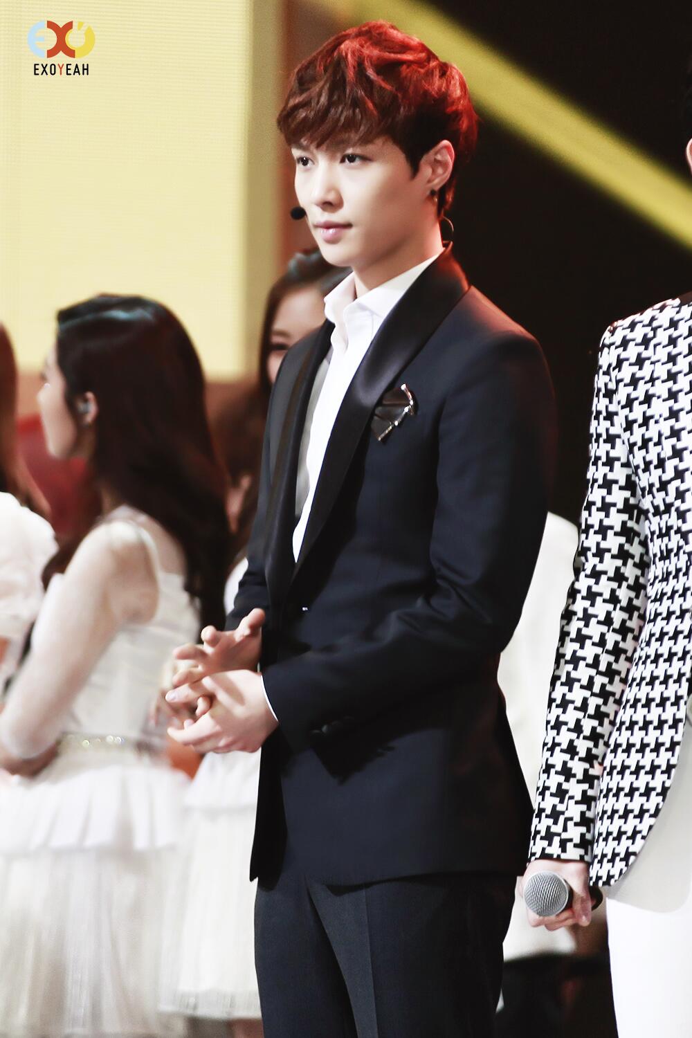 BeGK2UICMAAJH45.jpg:large