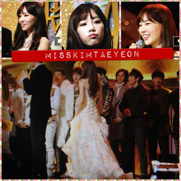 [PIC][16-01-2014]Hình ảnh từ "JTBC 28th Golden Disk Award" của MC TaeYeon và Tiffany vào tối nay + SNSD giành chiến thắng với 2 giải thưởng BeGe_WxCQAAUtNz