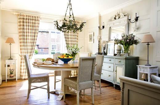 Treehouse_The's tweet photo. Here's one from the archive, a Georgian town house completed some years ago in rural Lincolnshire #interiordesign http://t.co/Ra4OvDAjQJ