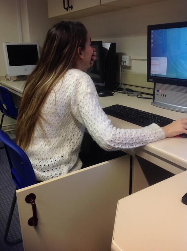 StalkerrALERT's tweet image. #LankyProblems