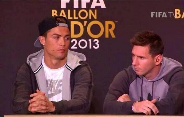 FootballFunnys's tweet photo. When your teacher makes you sit next to someone you don't like http://t.co/DbrxLZPAxa