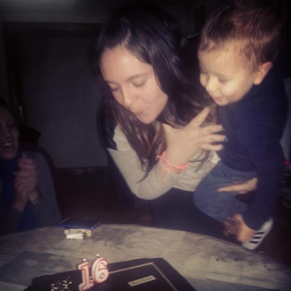 mariajo92's tweet photo. @Ene_11 feliz cumplee!!!! http://t.co/vLpiCmcpOg