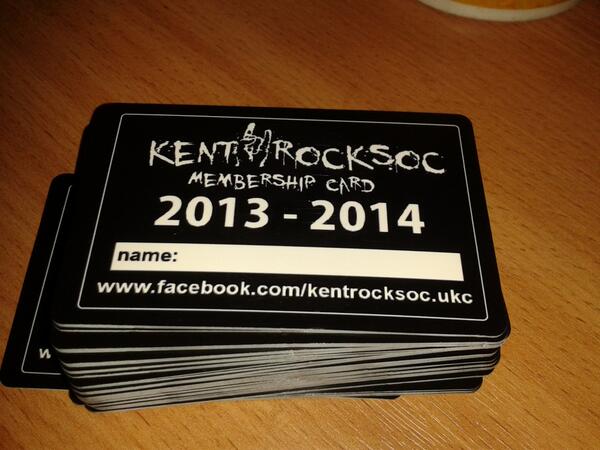 RocksocUKC's tweet photo. Look what came in the post! Loving the almost holographic skull - totally intended of course ^_^ #Refreshers #goingup http://t.co/L7eoJseCu6