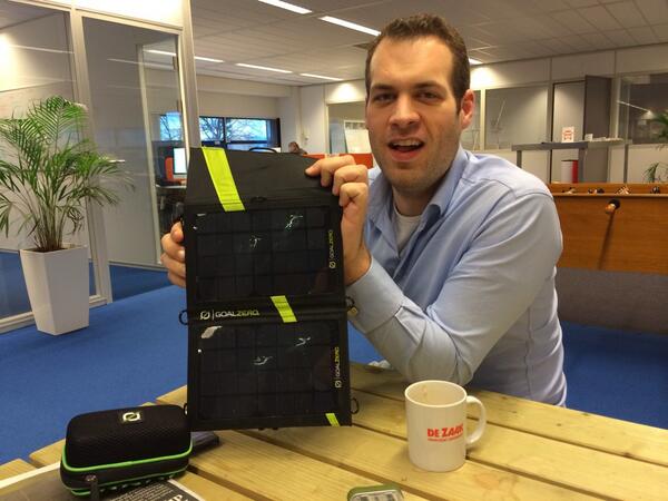 willemoverbosch's tweet image. Even de handel van @DutchSolarGroup checken voordat @StanvdHeuvel op #MKBradio gaat @DeZaak