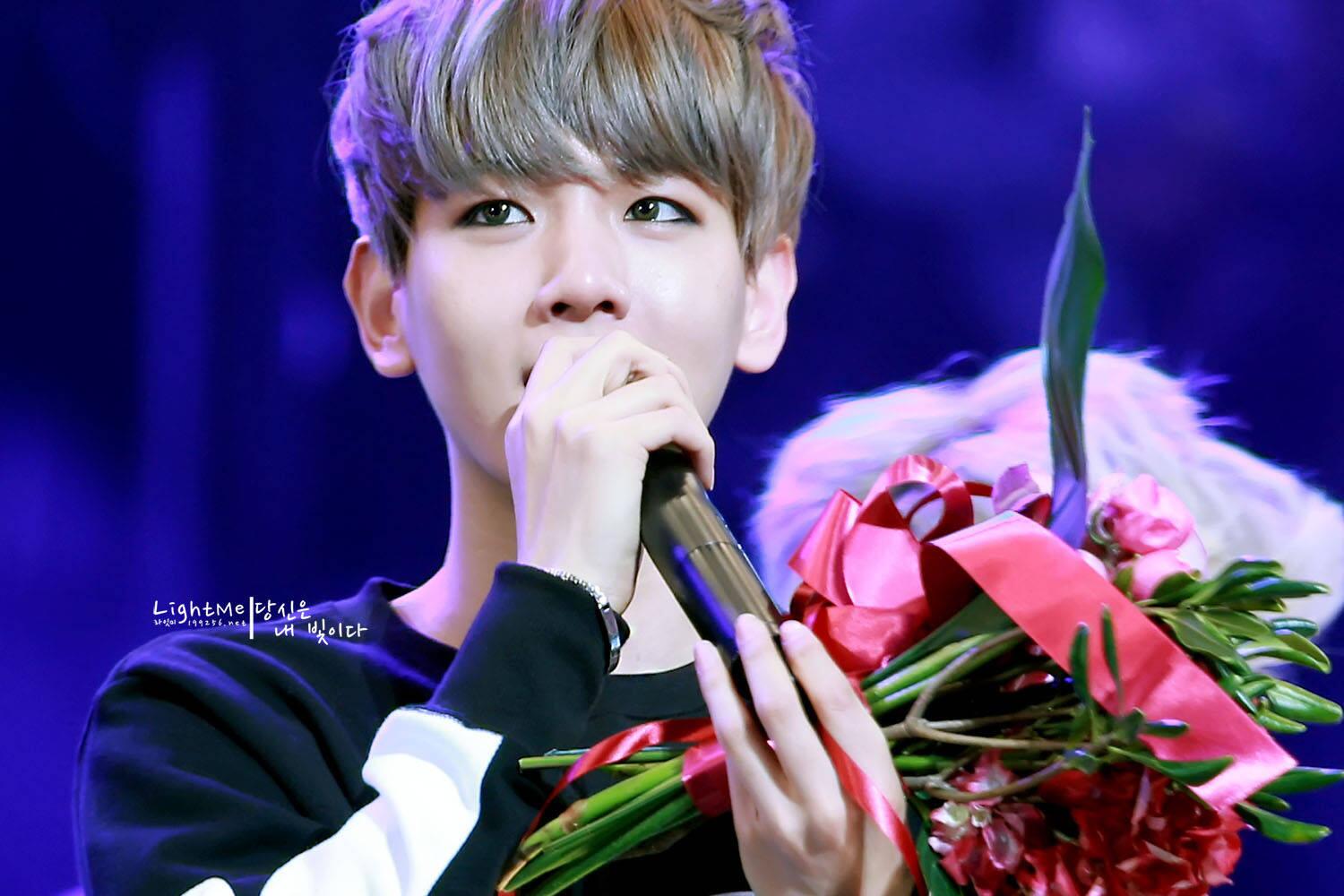 BeHCqqcCUAAIdH6.jpg:large