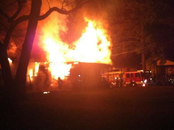 CFPalerts's tweet image. Birmingham, AL *Fatal Fire* man killed in early morning fire. #ALfire @waff44 image