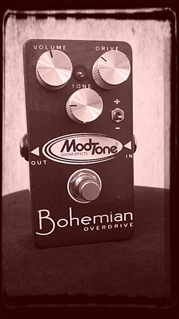 ModToneFX's tweet photo. The new Bohemian Overdrive True-Bypass all metal construction authentic British Tone. Demo it at NAMM @toneme http://t.co/qTKbecsWbK