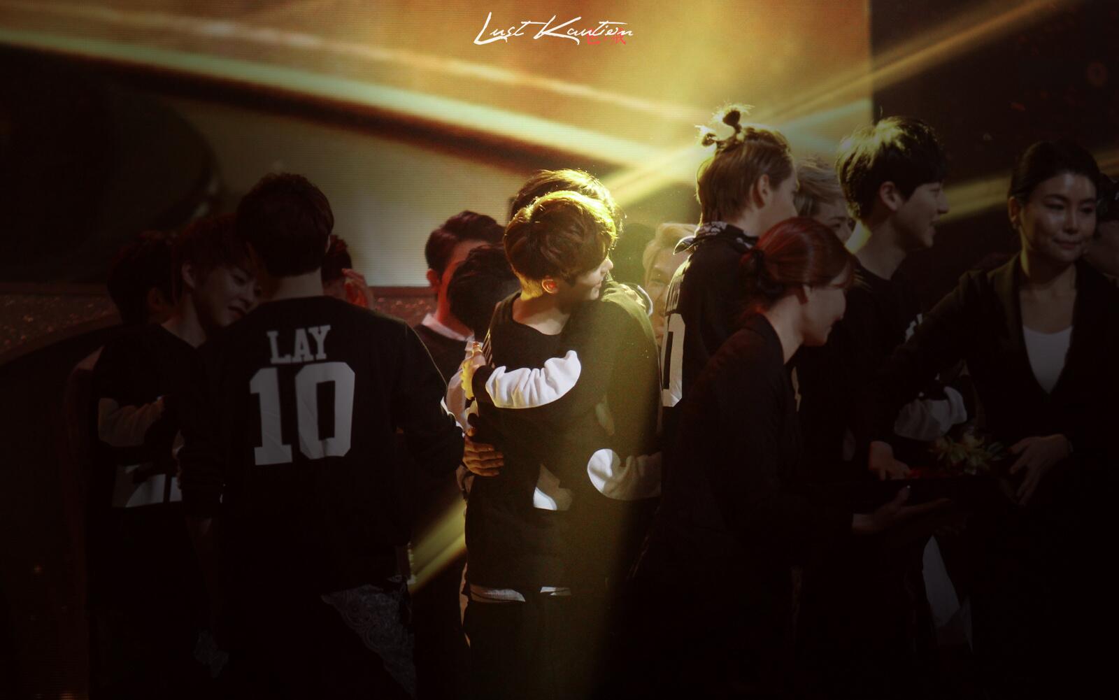 BeHOGpCCEAAFZeN.jpg:large