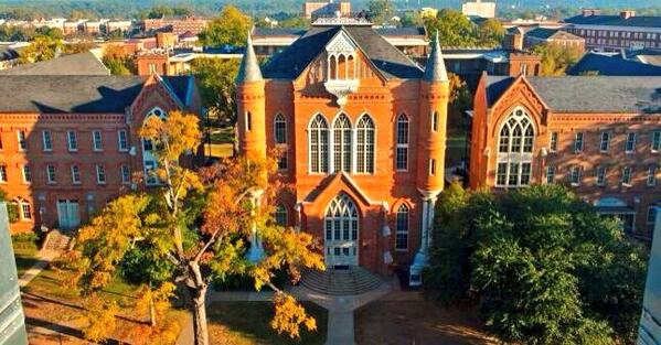 PrettyColleges tweet picture