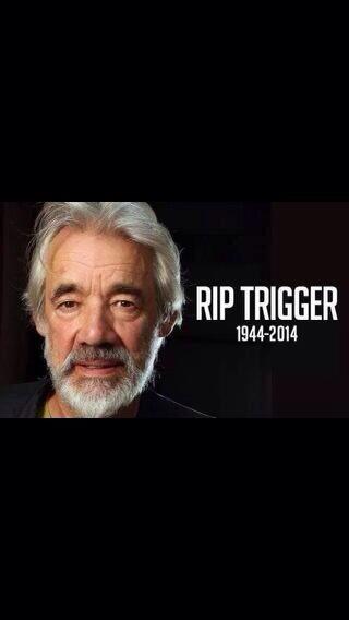 OnlyFoolsAndHo1's tweet image. Give us a retweet for this legend