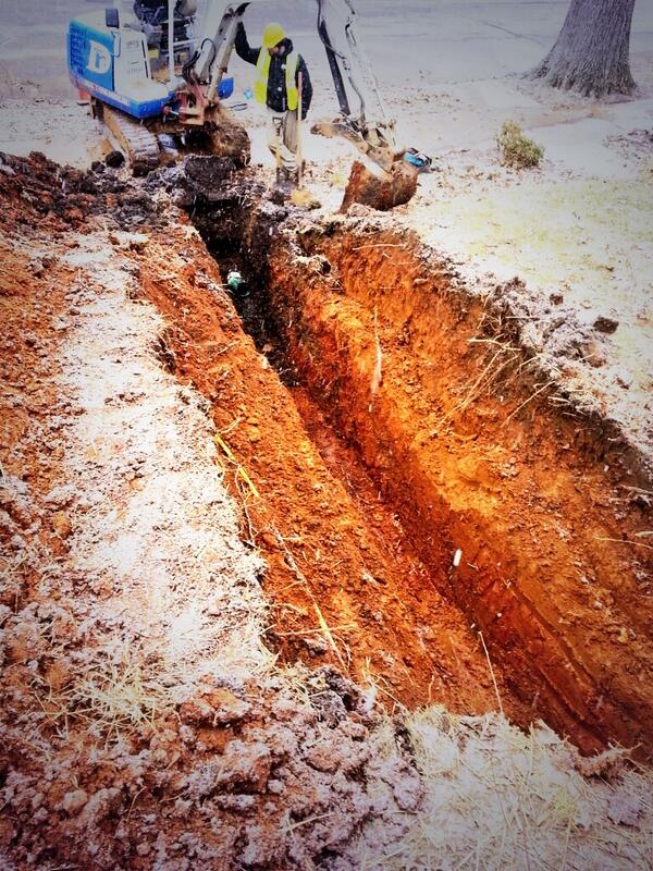 wholeninetoes's tweet image. Buy an older home they said. You&apos;ll love the charm they said...oh the joy of home ownership.  #sewerproblems