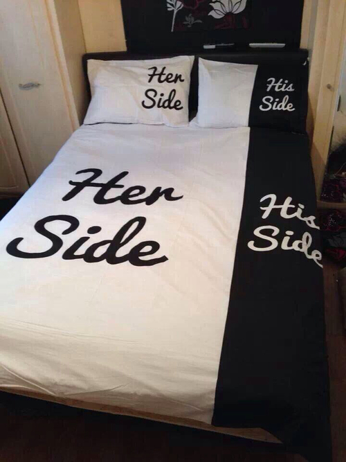 Maria_morte's tweet photo. “@LoMejorDeFB: Cuando compartes la cama con tu pareja... http://t.co/N9HfqOEsmx”@David7Bernal pero que va 😜 jajaja