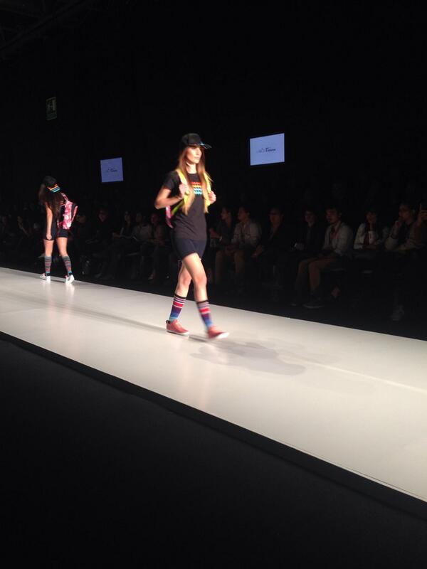EdoEspectaculos's tweet image. En la pasarela #ChouRoom llega la propuesta de #Theva #Intermoda2014