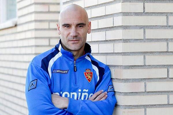 takatabrofc's tweet photo. El club sondea el mercado en busca de nuevos jugadores y el nombre mas repetido es el de la joven promesa Movilla. http://t.co/A5hTeKKGw9