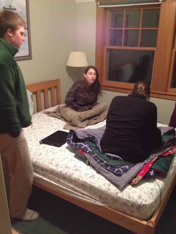 Conference call with <a href="/350/">350 dot org</a> <a href="/endowmentethics/">REC</a> and Investure colleges #collaborate #divest #fossilfree