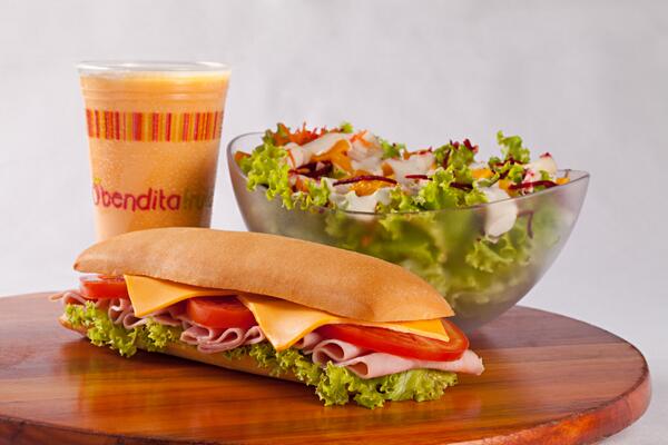 benditafruta's tweet photo. Para o lanche da tarde ficar perfeito!  *Sanduíche disponível na loja do Largo do Machado. http://t.co/3DT7spMi6g