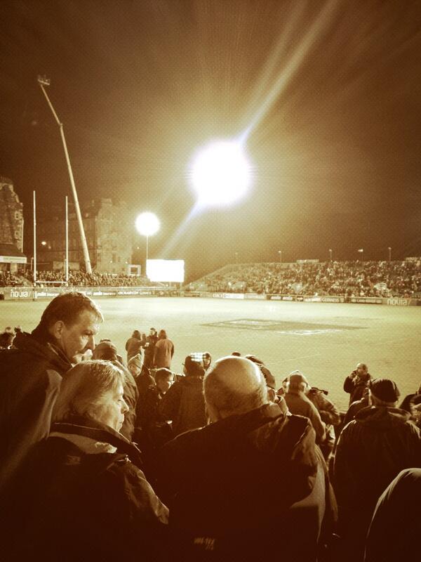 StudentZest's tweet photo. Fantastic evening down at @bathrugby with the @StudentZest team! #comeonbath http://t.co/6dAUvPtRGj