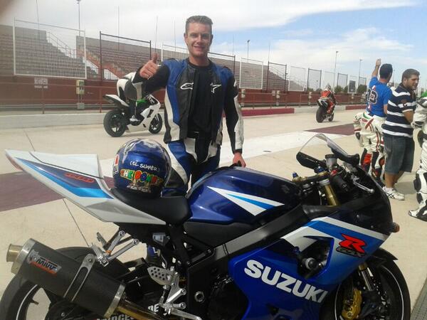 millazumbao's tweet photo. Miermano en el circuito http://t.co/47GTFrwQBB