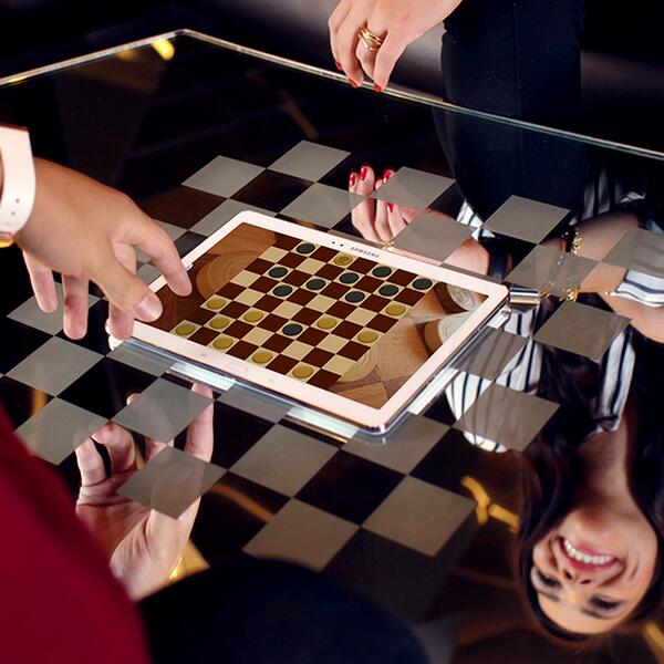 SamsungMobileUS's tweet photo. The search is over for missing pieces. Checkers 10.1. http://t.co/pHBJ5kTAVG