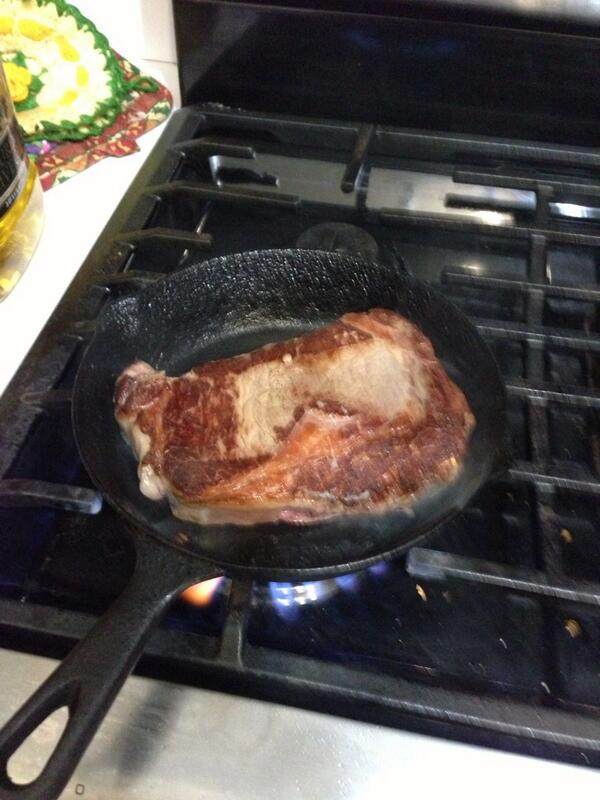 tvtonyboy's tweet photo. Como ven el lunch de Beto @ http://t.co/BgZSgCkTEA