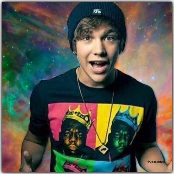CelebsSpace tweet picture
