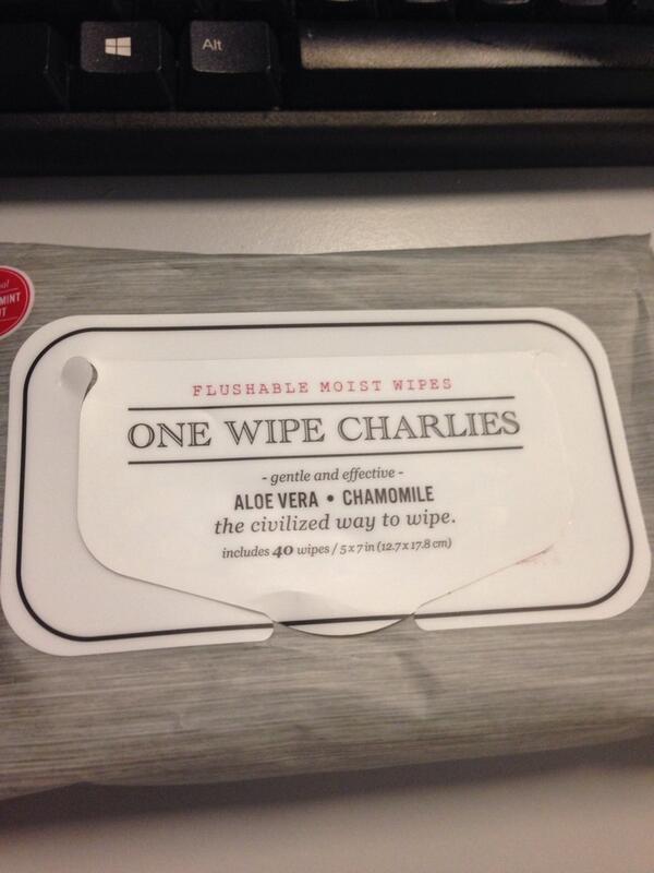 AdamSklanka's tweet image. Mans best friend at work #newdiscovery   @DollarShaveClub #onewipecharlies
