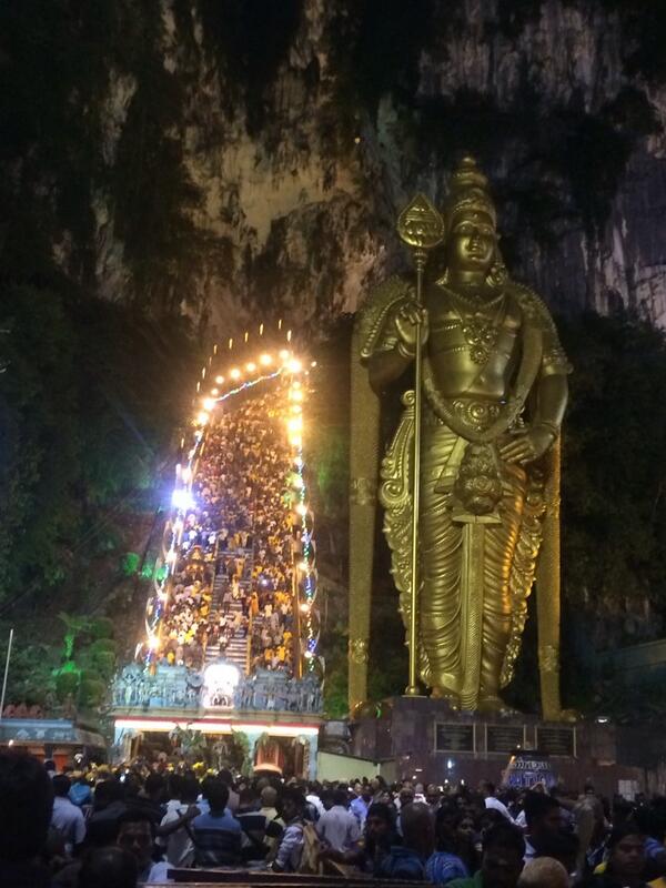 adam_mathews's tweet photo. Taken around 2am earlier. Breathtaking. It felt like a totally zen rave. Happy thaipusam to my friends celebrating. http://t.co/hMxdvEAaUB