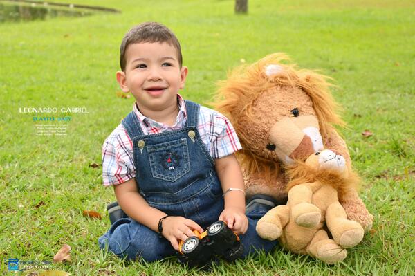 RRprofessionalP's tweet photo. BOOK BABY / LEONARDO GABRIEL Playful Baby - Photo:@padillabk252 Direction:@cesar_Alvarez14 Place: Maturín - Venezuela http://t.co/btZt5X8Vh8