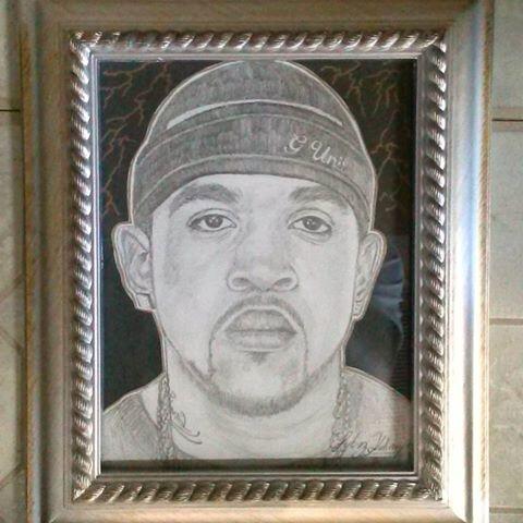 Shubeats's tweet photo. @Lloydbanks @50cent This nigga pop it off with his pencil.. @Lloydbanks pencil at all!! holla to my man Lytz salute!! http://t.co/OGmJ45Z4L3