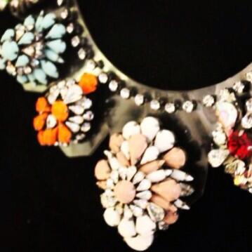 PaireUs's tweet photo. Up close and personal with the @ShouroukR Duma Kami Pendant. http://t.co/5pF5gxkyrW