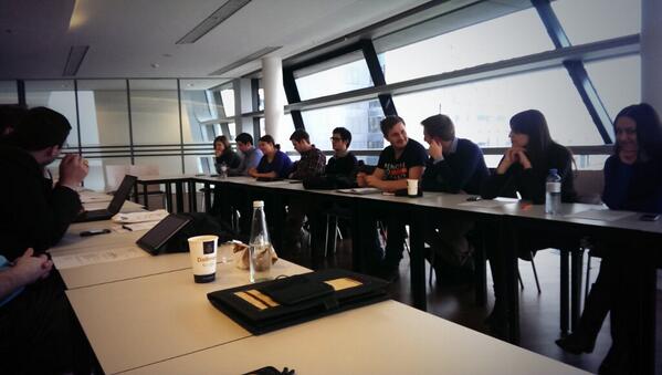 derReininger's tweet photo. 2. o. #UV der #oeh #wu gerade Bericht des BIPOL Referenten http://t.co/r0ciJAk258