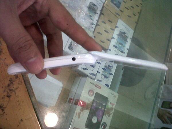 UtamaHandphone tweet picture